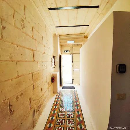 4 Savynomad Harbour Residences Wow Views