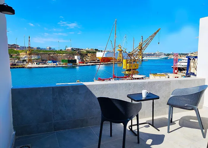 4 Savynomad Harbour Residences Wow Views Apartman